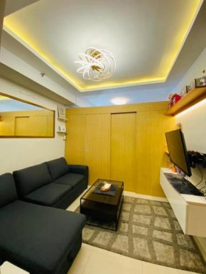 m sayson cozy staycation